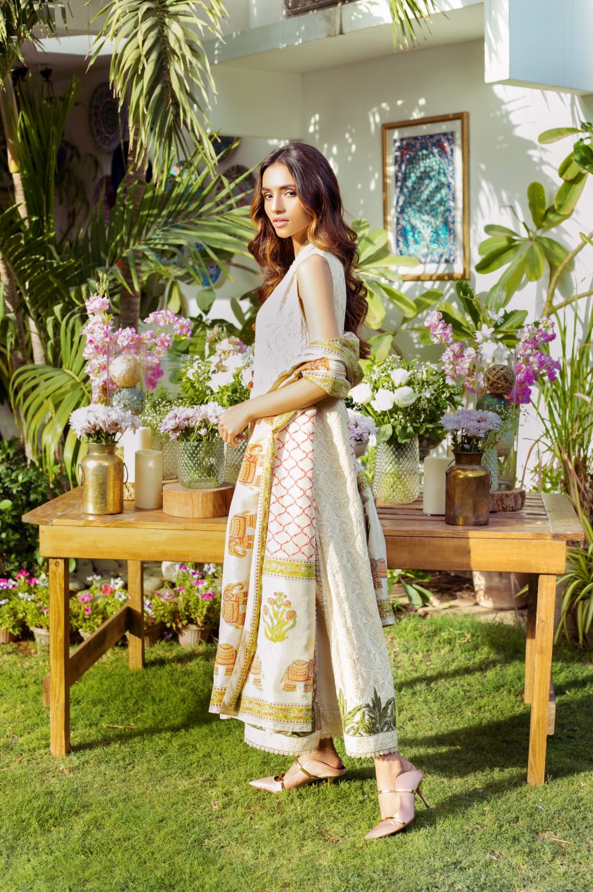 online wedding dress shopping in pakistan-shk-800