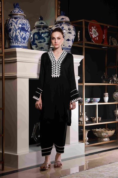 Ladies Pashmina Suits Collection 2022 -shk-1035