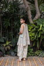 Where to buy kids dresses in Pakistan