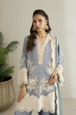 DSC07136 copy light blue off-white kurta set