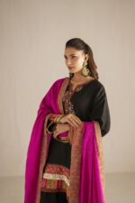 DSC08523 copy black pink kurta set
