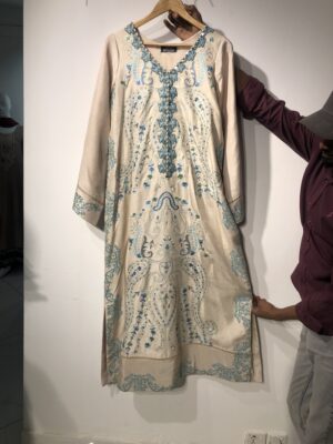 beige embroidered print kaftan