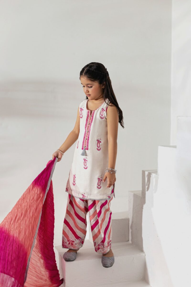 online kidswear brands in pakistan