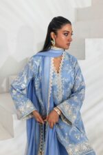 Gara Embroidery Kurta Set